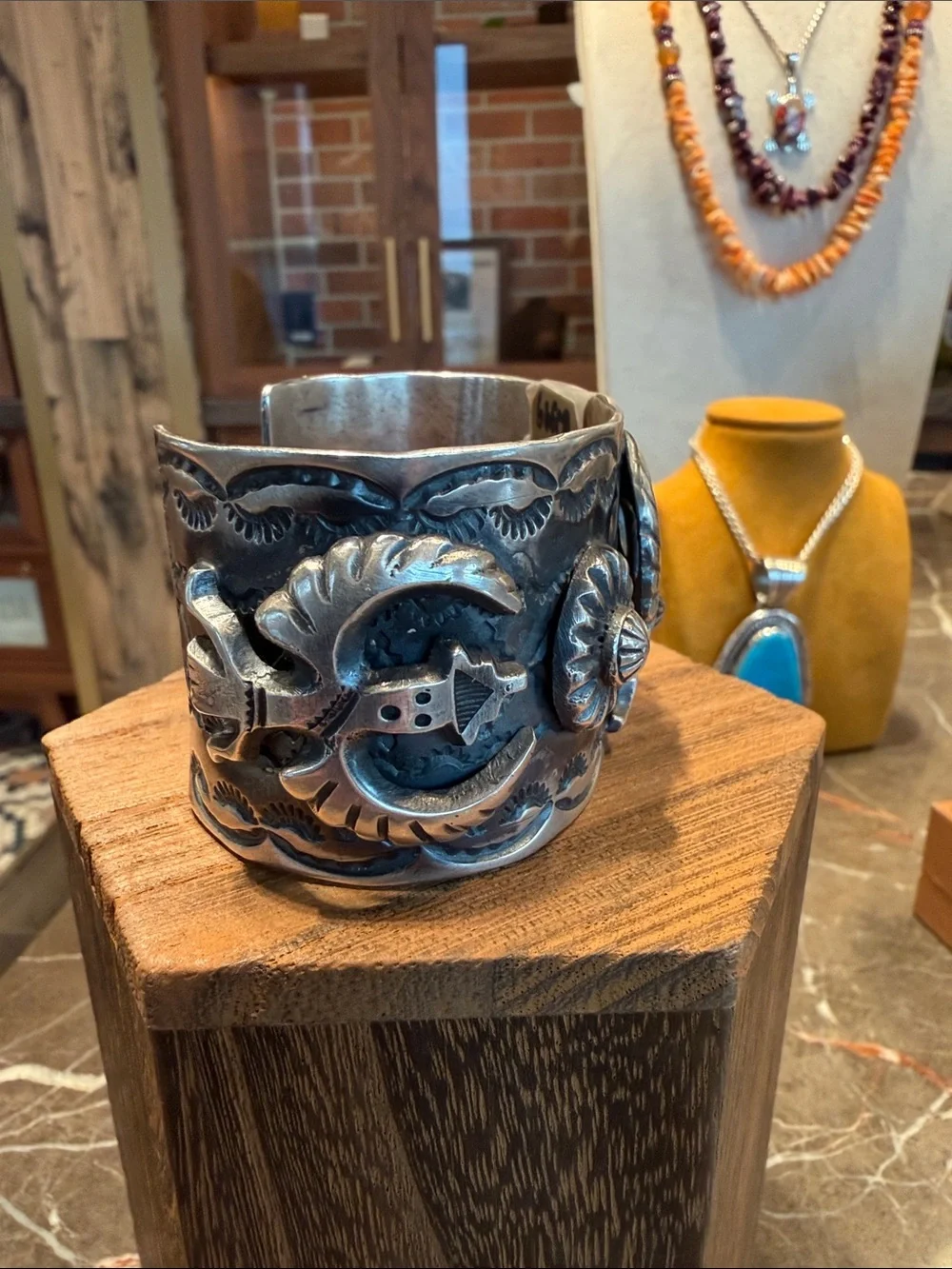 Chimney Butte Knifewing Kachina Power Cuff!